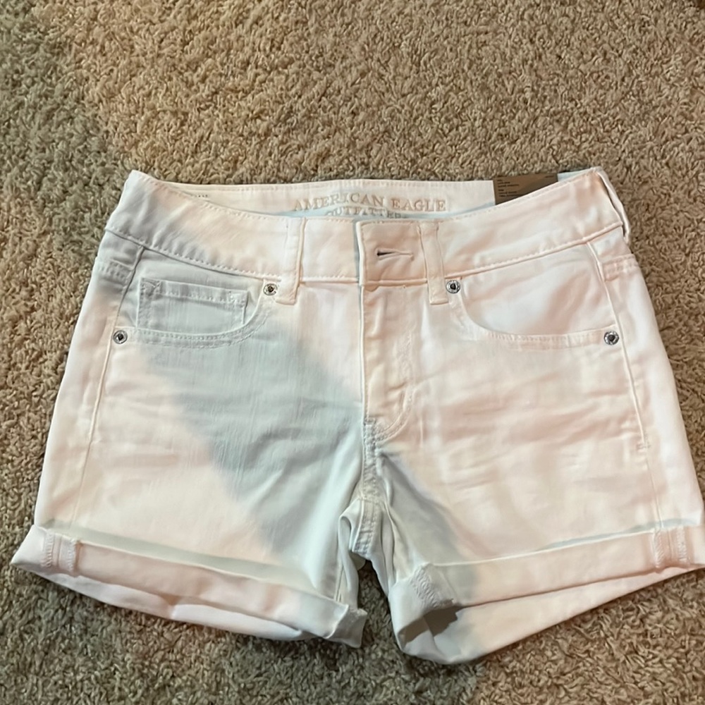 NWT American Eagle midi shorts